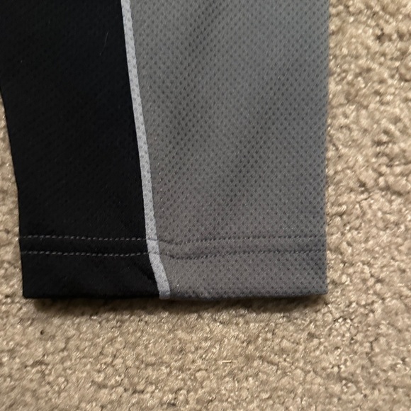 Under Armour Mens Long Sleeve Lightweight Full Zip Jacket Gray Size L - Picture 7 of 9